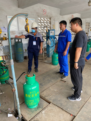 筑牢安全防线，守护生命财产——合肥经开区市场监管局开展气瓶充装单位及检验机构专项监督检查